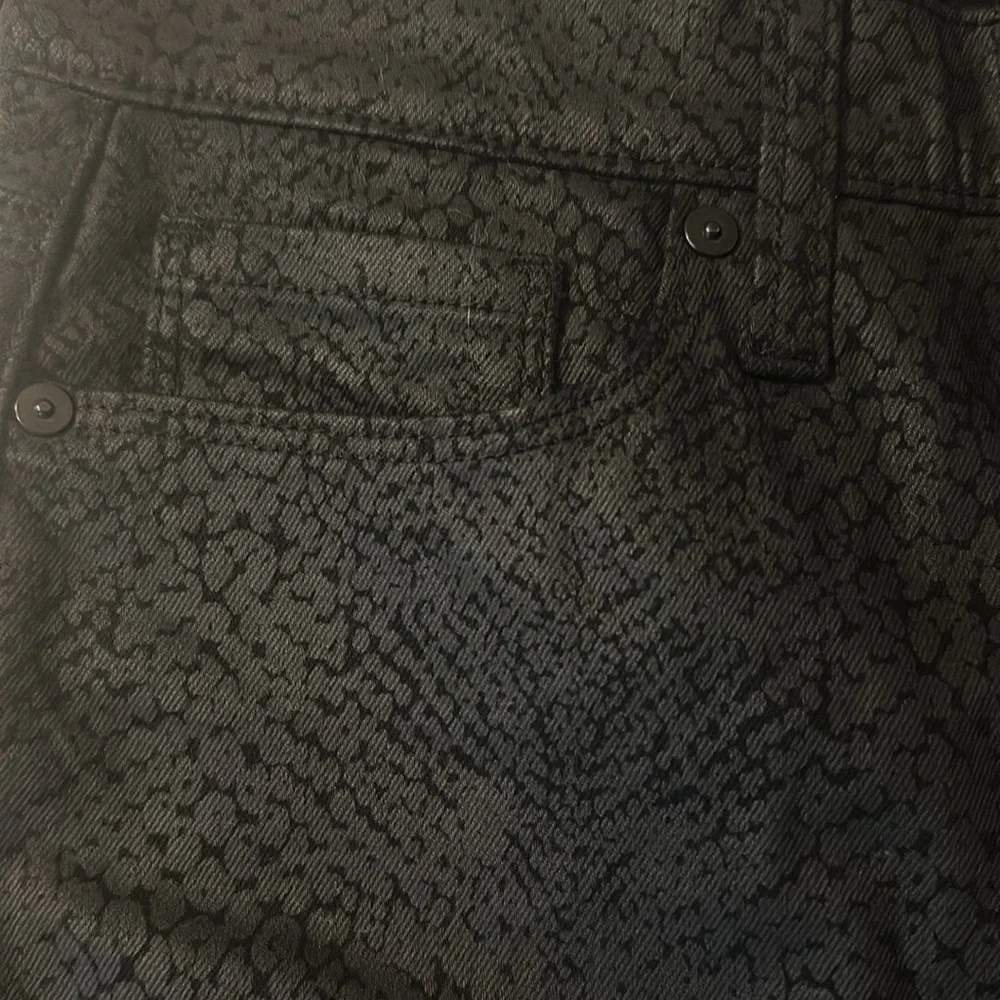 NWT Women’s Banana Republic Black Snakeskin Print Mid Rise Skinny Ankle Jeans
